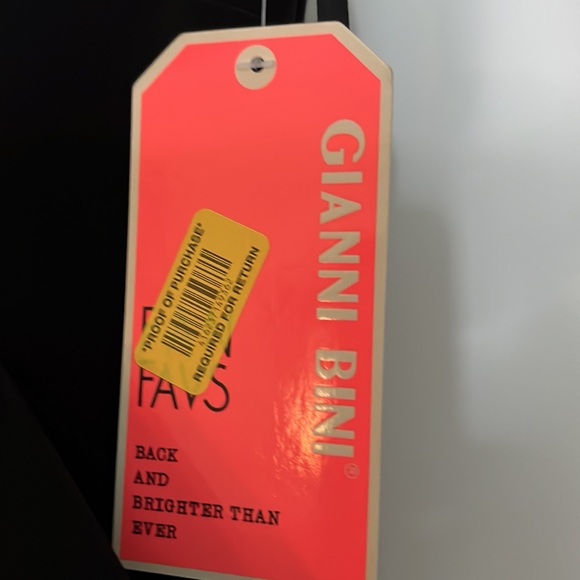 Black ruffle dress by Gianni Bini - Picture 6 of 10